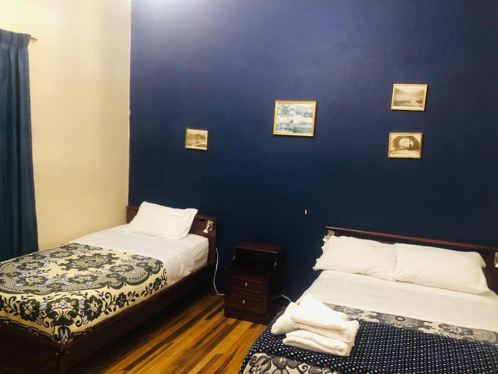Hostal Casa Franciscana Quito Esterno foto